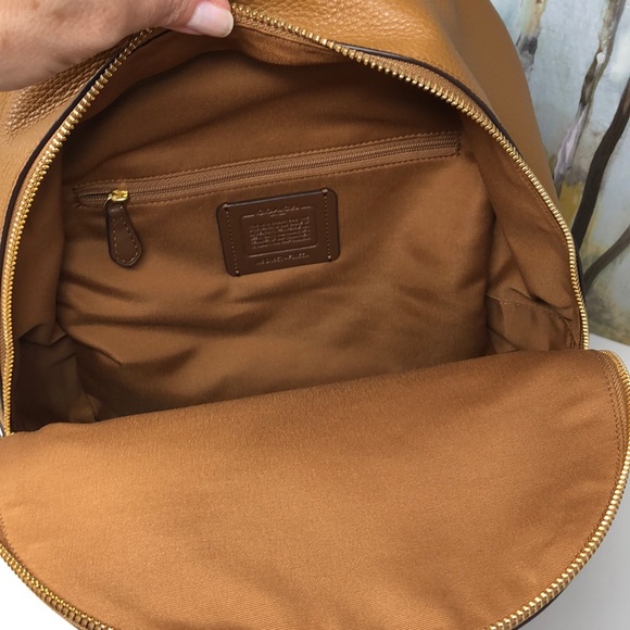 NWT Coach medium Charlie Backpack - Picture 7 of 8